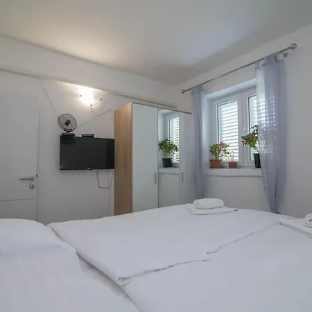 Sv. Martin 3* Mali Lošinj