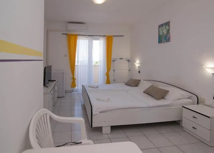 Sv. Martin 3* 말리로시니