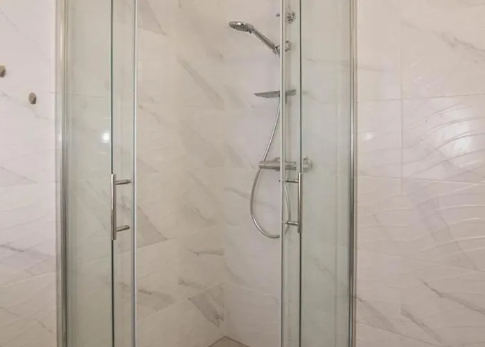 Pensiune Sv. Martin 3*